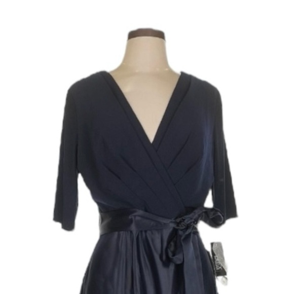 Alex Evenings Navy Blue Faux Wrap Gown 10 Long Formal Evening Dress NWT $175 - Picture 4 of 12